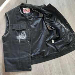 Original joes riding best iykyk stain on the pocket